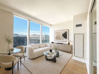 188 Brookline Ave 22G, Boston, MA 02215