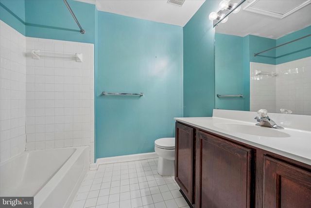 182 LIBERTY WAY, Woodbury, NJ 08096