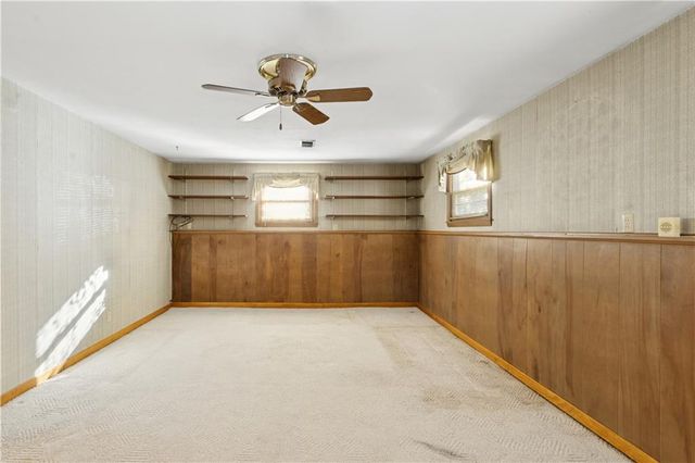 5307 N Virginia Avenue, Kansas City, MO 64118