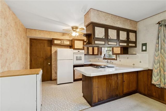 5307 N Virginia Avenue, Kansas City, MO 64118