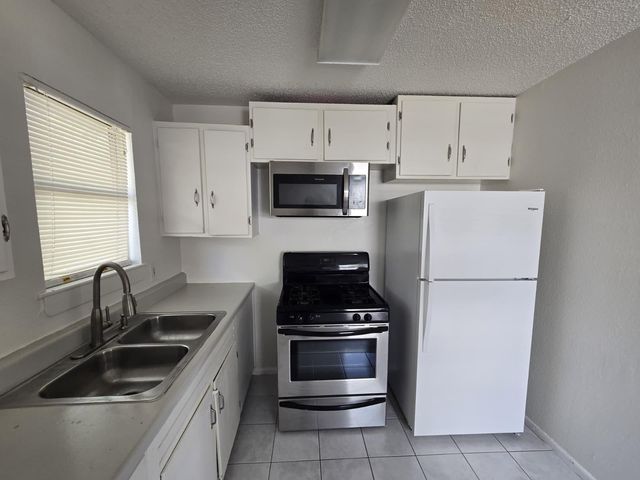 6905 Bennett Ave, Austin, TX 78752