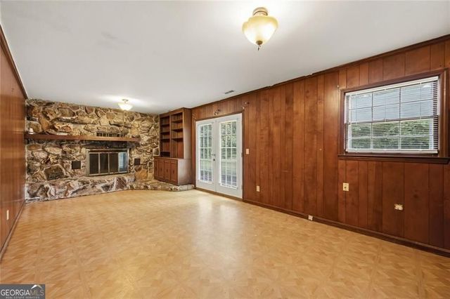 4253 Dunstan Court, Stone Mountain, GA 30083