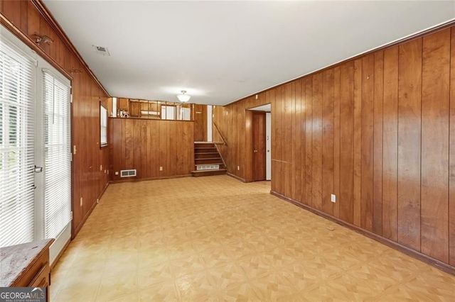 4253 Dunstan Court, Stone Mountain, GA 30083