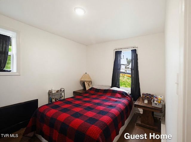 1927 East Fincastle Turnpike, Tazewell, VA 24651