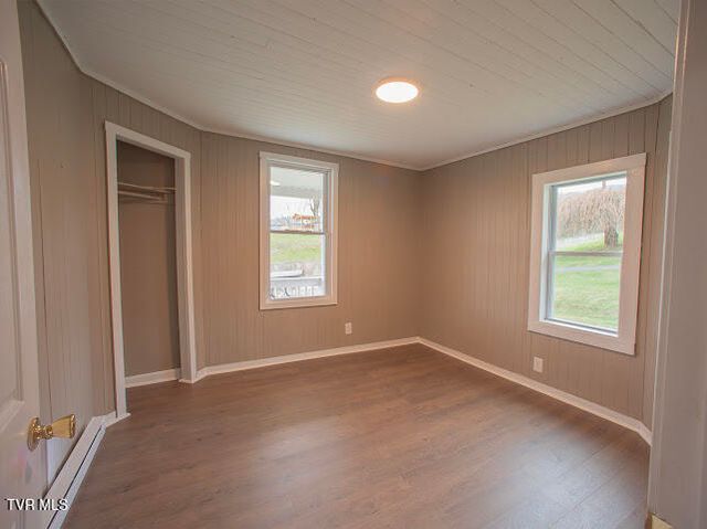 1927 East Fincastle Turnpike, Tazewell, VA 24651