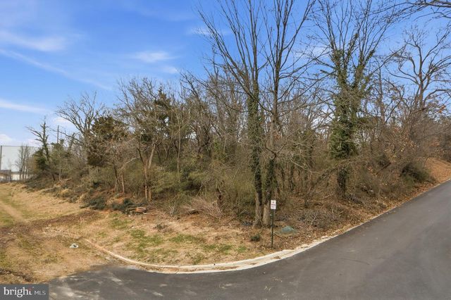 2500 57TH AVE, Hyattsville, MD 20785