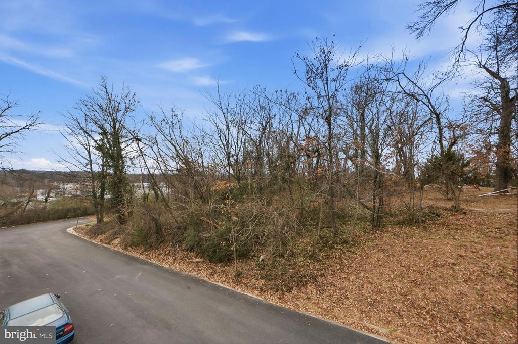 2500 57TH AVE, Hyattsville, MD 20785