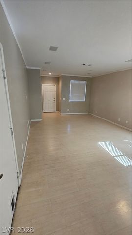 10421 Palm Village Street, Las Vegas, NV 89183