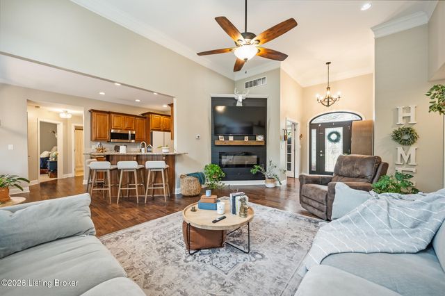 17509 Polo Run Ln, Louisville, KY 40245