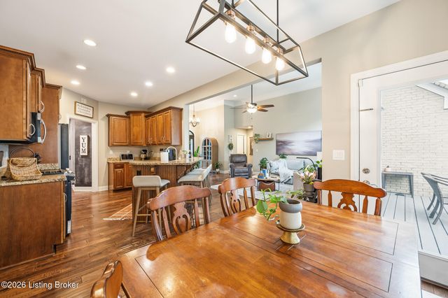 17509 Polo Run Ln, Louisville, KY 40245