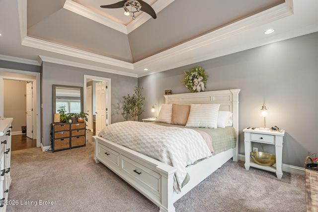 17509 Polo Run Ln, Louisville, KY 40245