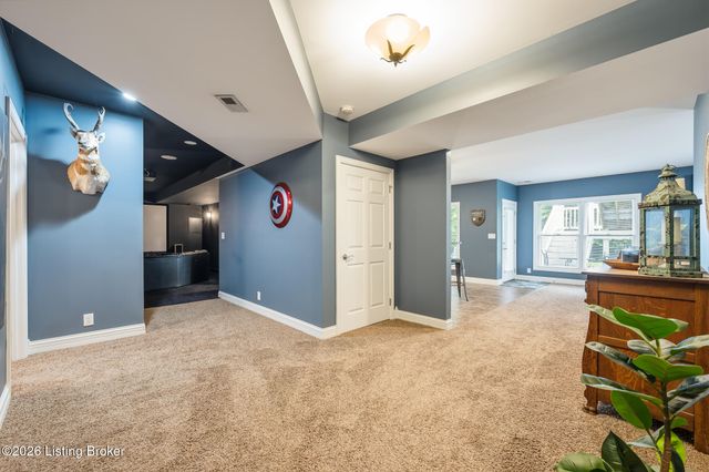 17509 Polo Run Ln, Louisville, KY 40245
