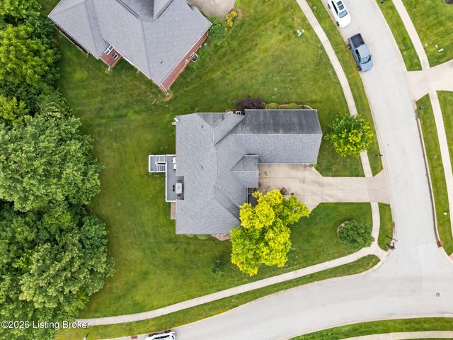 17509 Polo Run Ln, Louisville, KY 40245