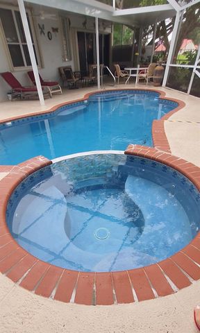 7628 Eagle Point Drive, Delray Beach, FL 33446