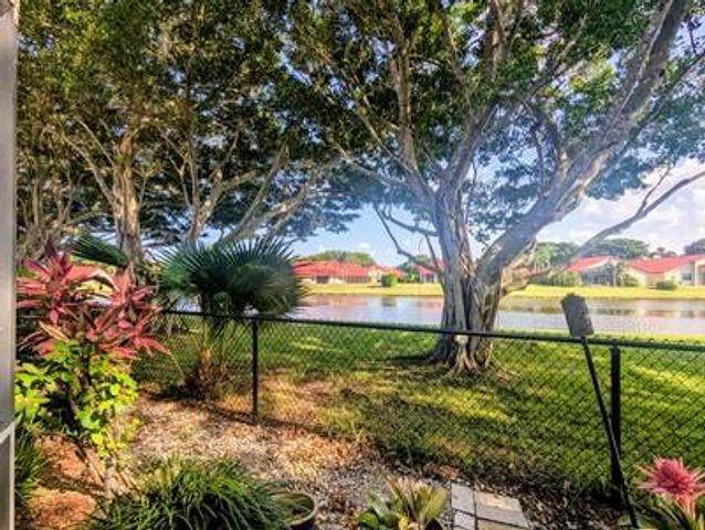 7628 Eagle Point Drive, Delray Beach, FL 33446