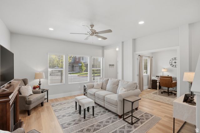 5194 W WINDOM RD, Herriman, UT 84096