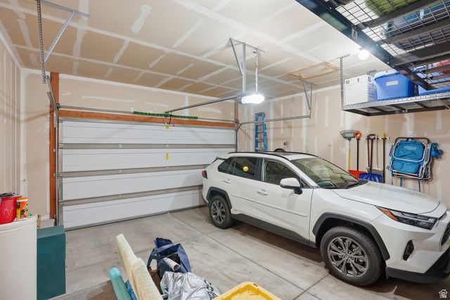 5194 W WINDOM RD, Herriman, UT 84096