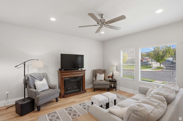 5194 W WINDOM RD, Herriman, UT 84096