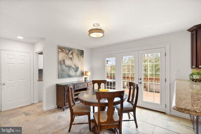 10803 STEVEN LEE CT, Fairfax, VA 22032