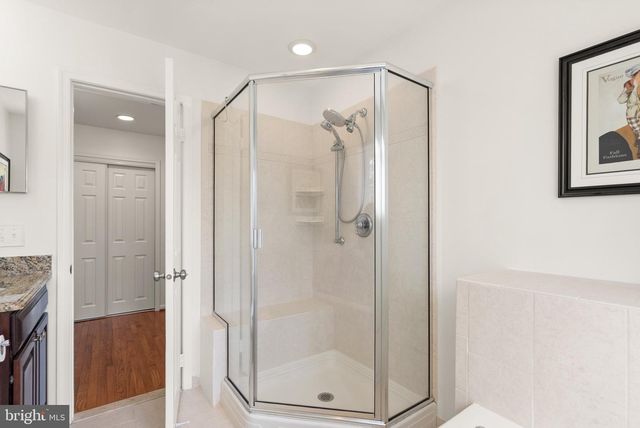 10803 STEVEN LEE CT, Fairfax, VA 22032