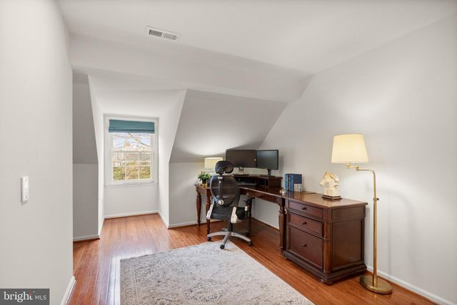 10803 STEVEN LEE CT, Fairfax, VA 22032