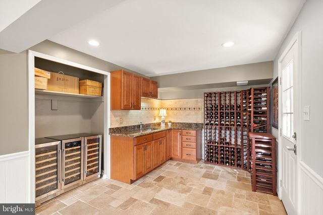 10803 STEVEN LEE CT, Fairfax, VA 22032