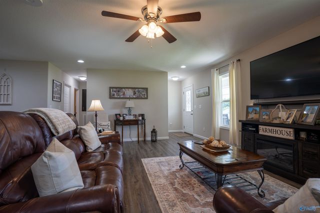 1080 Carissa Road, Sylvania, AL 35988