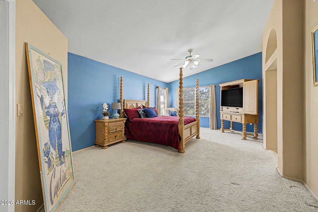 Image 13 of property listing at 1892 W WILDHORSE Drive, Chandler, AZ 85286