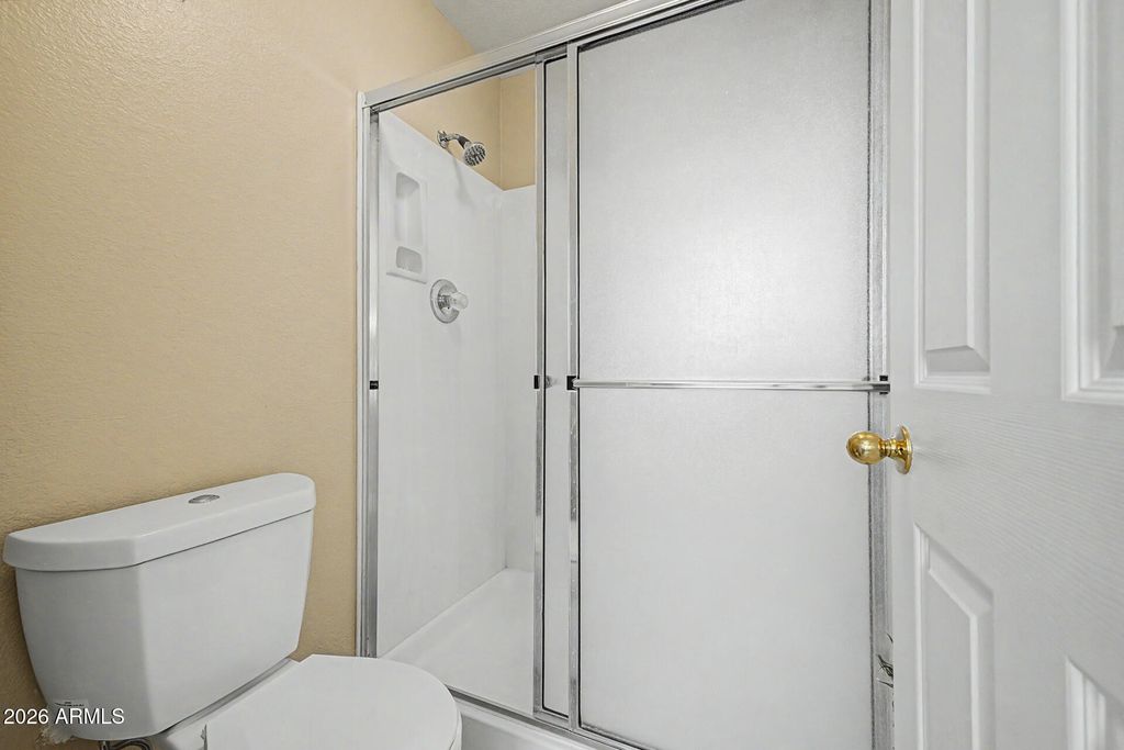 Image 17 of property listing at 1892 W WILDHORSE Drive, Chandler, AZ 85286