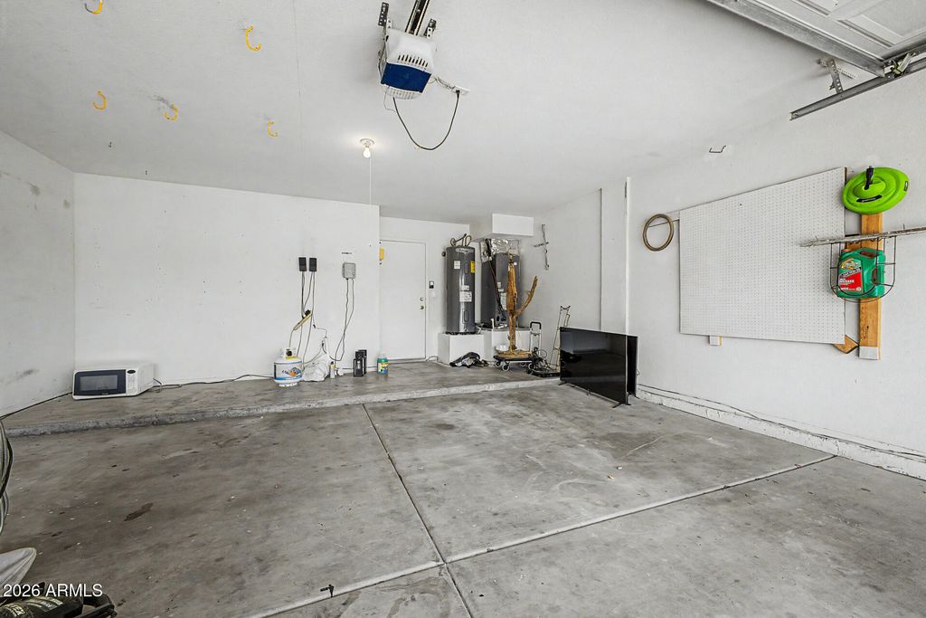 Image 26 of property listing at 1892 W WILDHORSE Drive, Chandler, AZ 85286