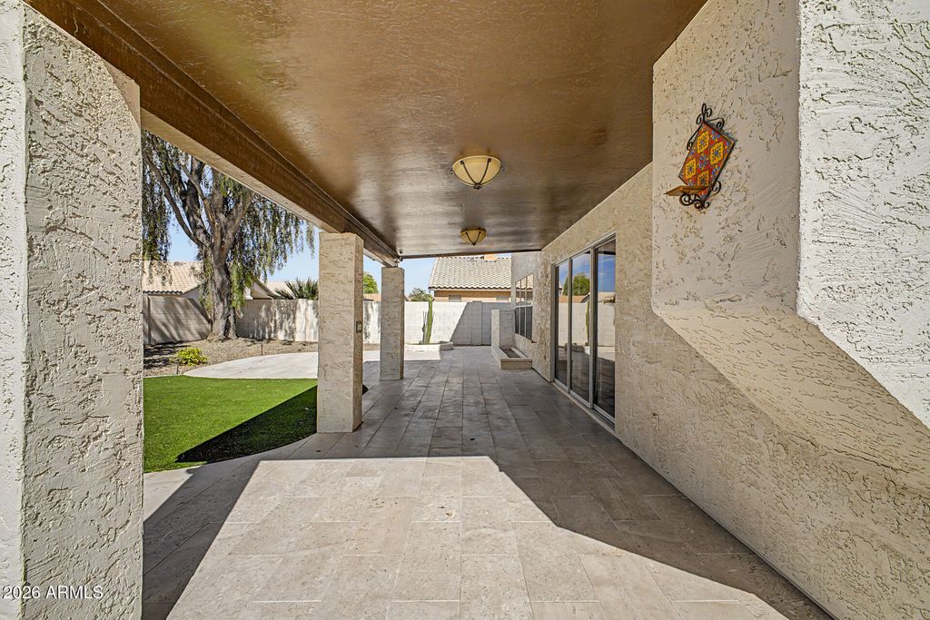 Image 28 of property listing at 1892 W WILDHORSE Drive, Chandler, AZ 85286