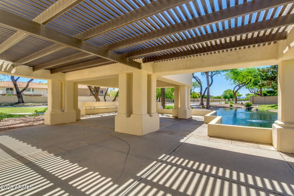 Image 42 of property listing at 1892 W WILDHORSE Drive, Chandler, AZ 85286