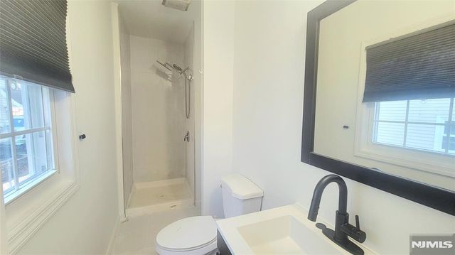 96 Westside Avenue, Bergenfield, NJ 07621