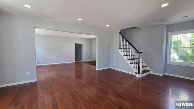 96 Westside Avenue, Bergenfield, NJ 07621