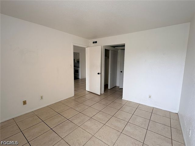 2855 Winkler AVE 120, Fort Myers, FL 33916