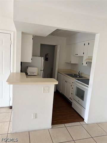 2855 Winkler AVE 120, Fort Myers, FL 33916