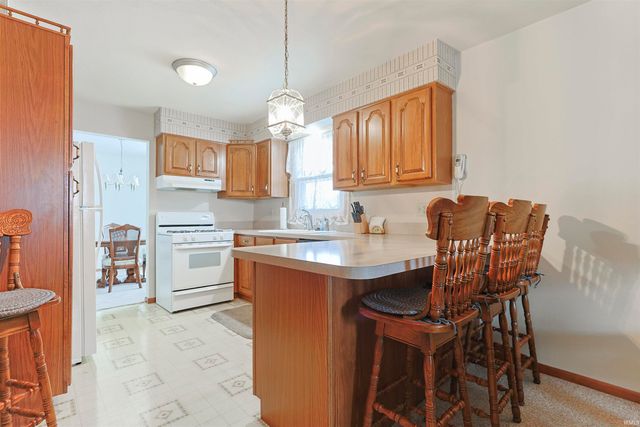 505 E Omer Avenue, Mishawaka, IN 46545