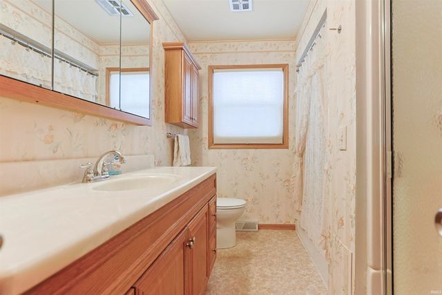 505 E Omer Avenue, Mishawaka, IN 46545