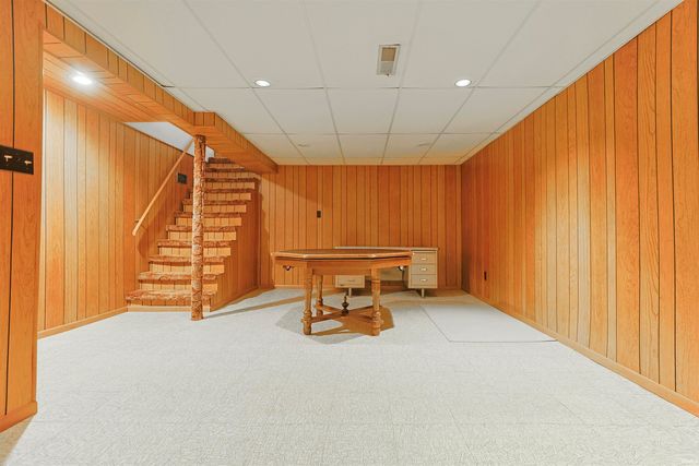 505 E Omer Avenue, Mishawaka, IN 46545