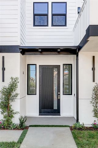 2604 Grant Avenue A, Redondo Beach, CA 90278