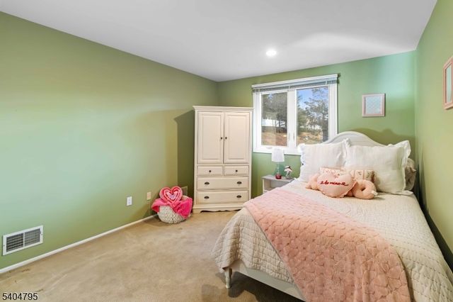 27 Bayowski Rd, West Orange Twp., NJ 07052