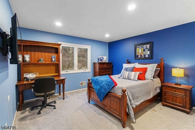 27 Bayowski Rd, West Orange Twp., NJ 07052