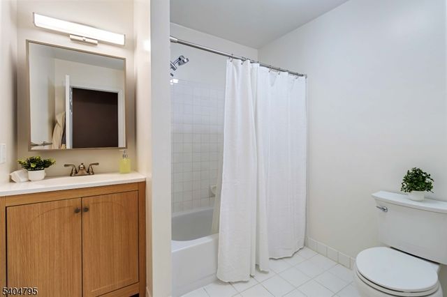 27 Bayowski Rd, West Orange Twp., NJ 07052