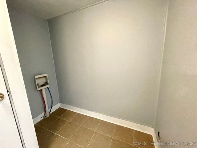 400 SE Carter Street SE, Ardmore, OK 73401