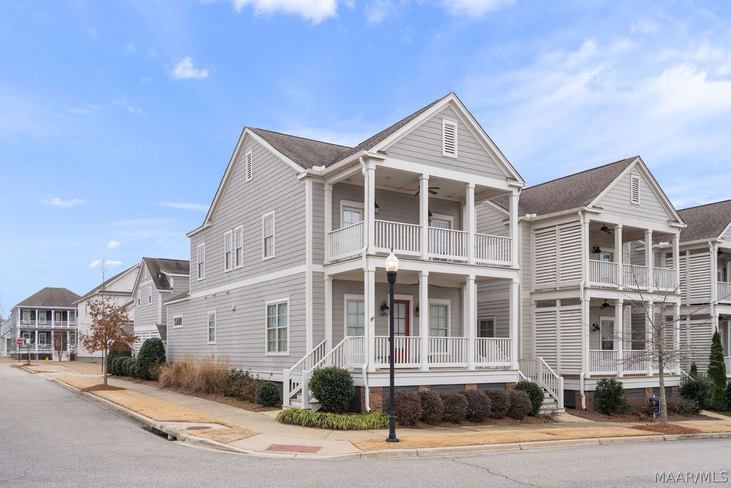 182 Northlake Street, Pike Road, AL 36064