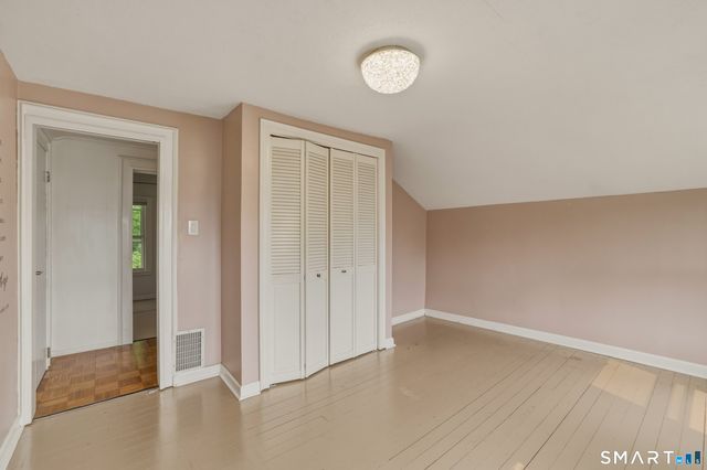 26 Washington Street, Derby, CT 06418