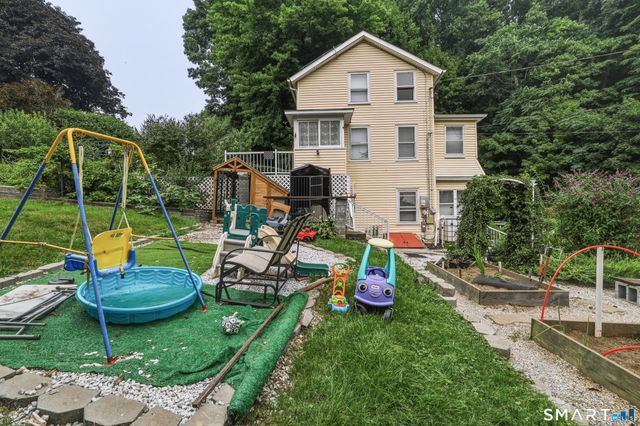 26 Washington Street, Derby, CT 06418