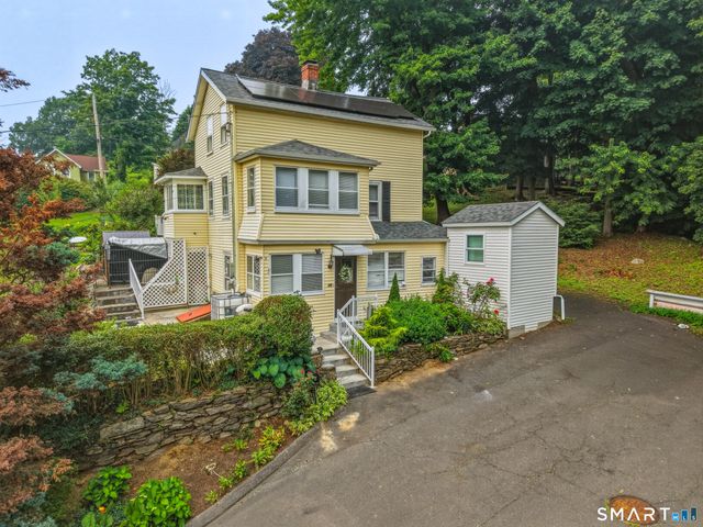 26 Washington Street, Derby, CT 06418