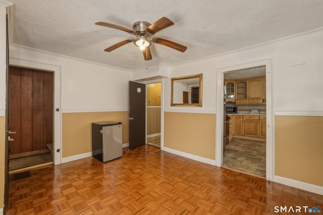 26 Washington Street, Derby, CT 06418