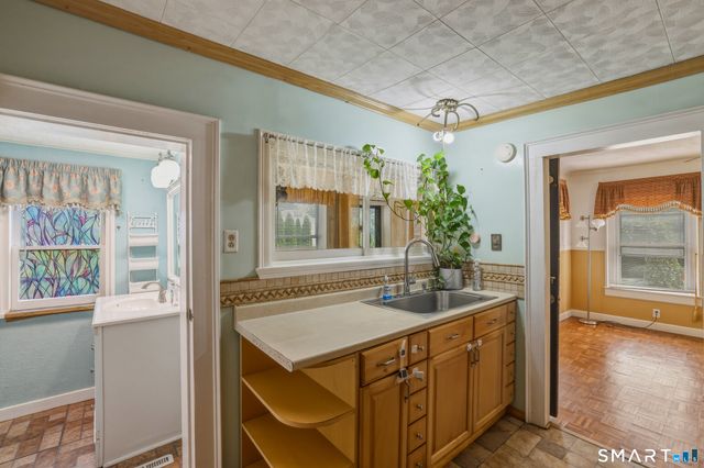 26 Washington Street, Derby, CT 06418